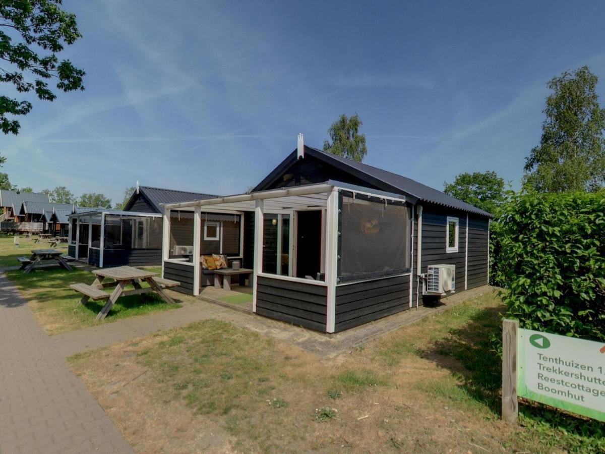 Hotel Chalet With Dishwasher, In Natural Environment IJhorst Exterior foto